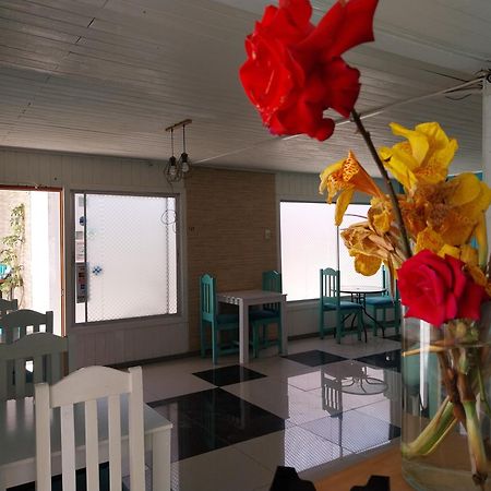 Hostal Avenue La Serena Exteriör bild