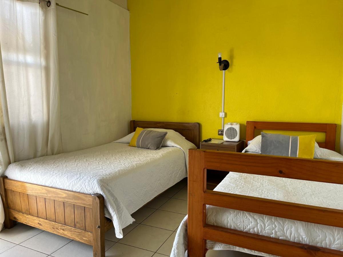 Hostal Avenue La Serena Exteriör bild